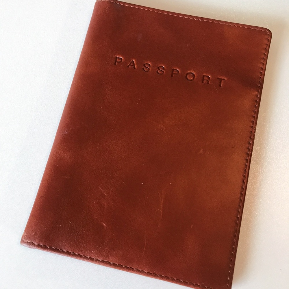 REAL Leather Passport Holder/Wallet RFID Blocking